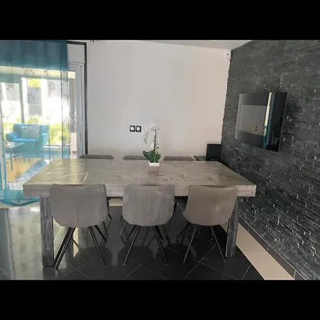 Maison Calme Avec Piscine Privee * Argenteuil