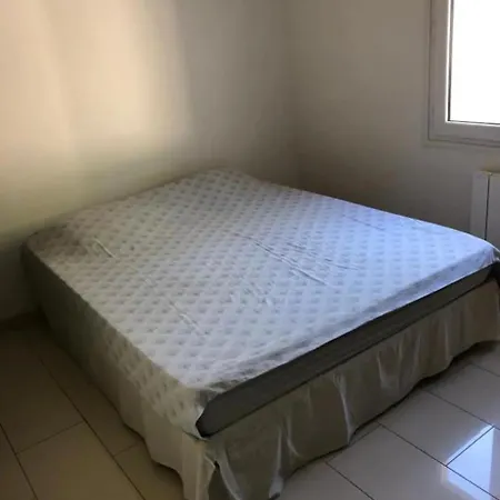 Villa Maison Calme Avec Piscine Privee *