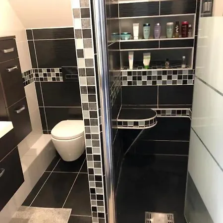 Maison Calme Avec Piscine Privee *